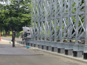 大型テント移送用油圧システム